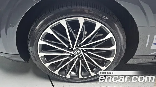 Hyundai Grandeur — Фото автомобиля 5
