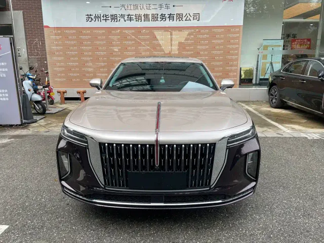 Hongqi H9 — Фото автомобиля 2