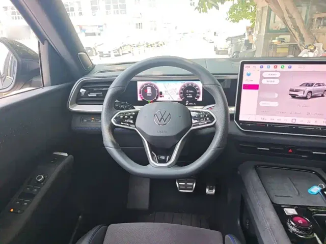 Volkswagen Teramont — Фото автомобиля 16