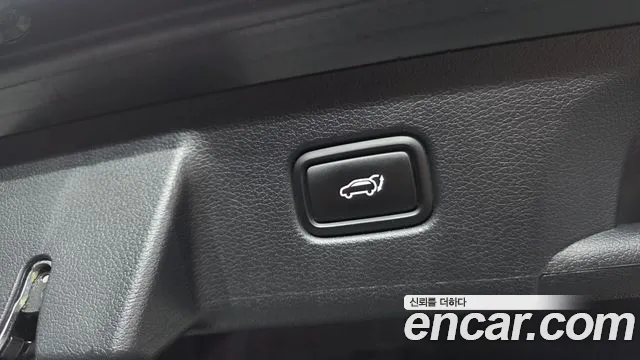Hyundai Palisade Palisade Дизель 2.2 2WD — Фото автомобиля 29