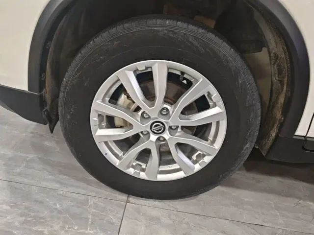 Nissan X-Trail — Фото автомобиля 22