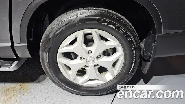 KG_Mobility_Ssangyong Rexton Новый Rexton Sport Дизель 2.2 4WD — Фото автомобиля 20