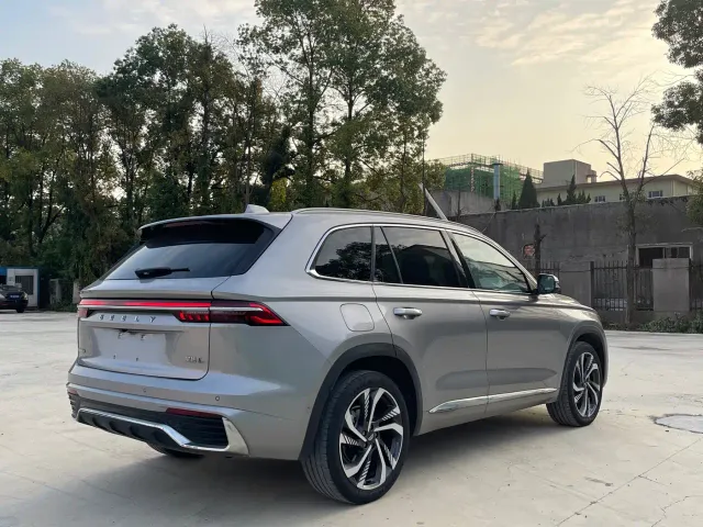 Geely Xingyue L — Фото автомобиля 4