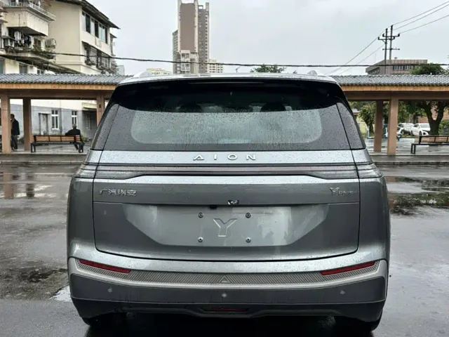 GAC Aion Y — Фото автомобиля 23
