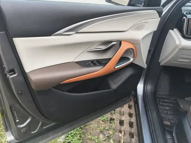 BYD Song Pro — Фото автомобиля 7