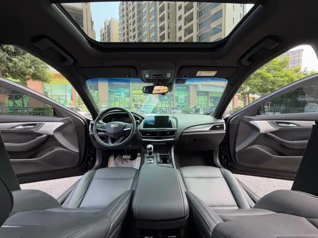 Cadillac CT5 — Фото автомобиля 26