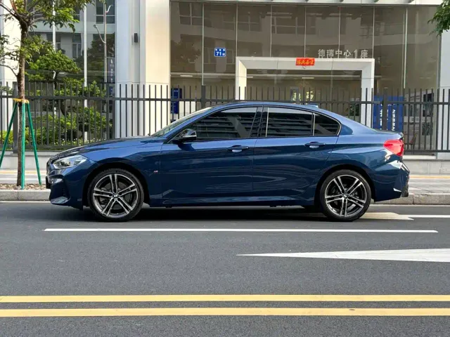 BMW 1 Series — Фото автомобиля 26
