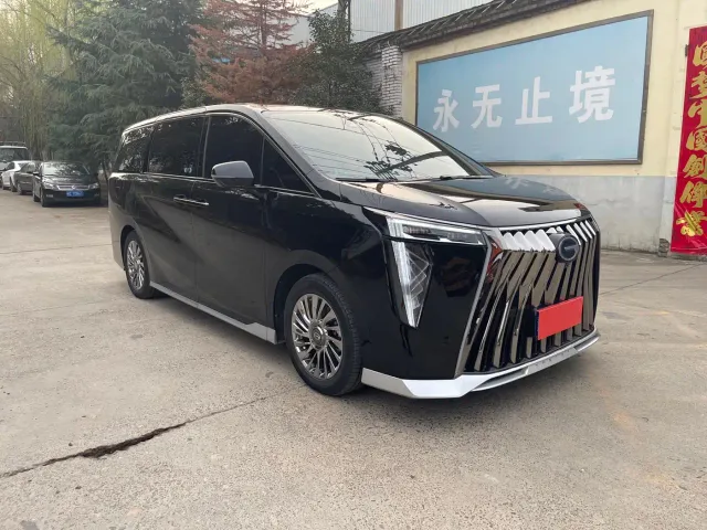 GAC Trumpchi M8 — Фото автомобиля 3