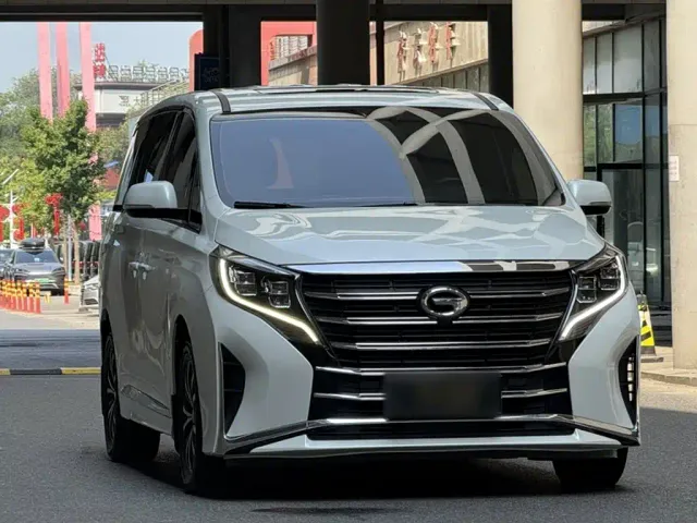 GAC Trumpchi M8 — Фото автомобиля 23