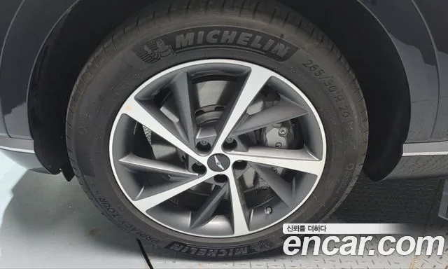 Genesis GV80 — Фото автомобиля 5
