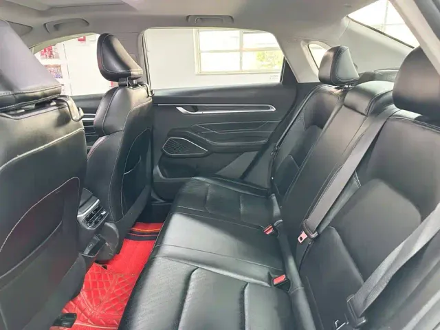 Geely Emgrand — Фото автомобиля 20