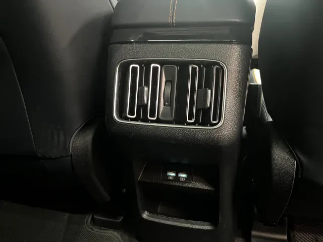 BYD Song PLUS — Фото автомобиля 15