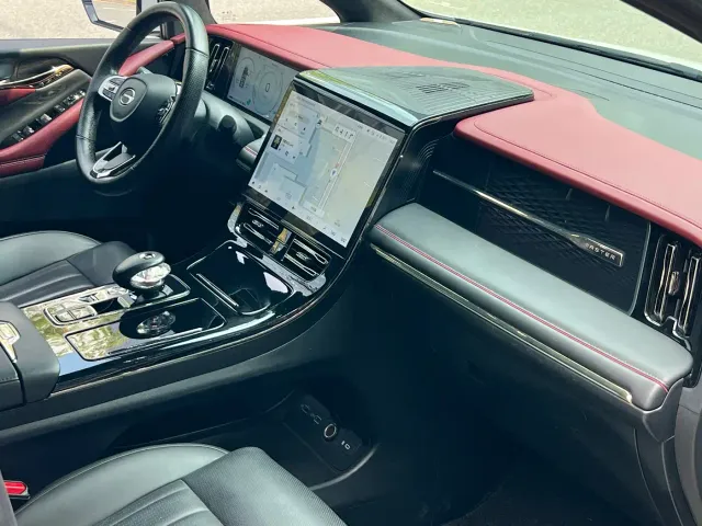 GAC Trumpchi M8 — Фото автомобиля 11