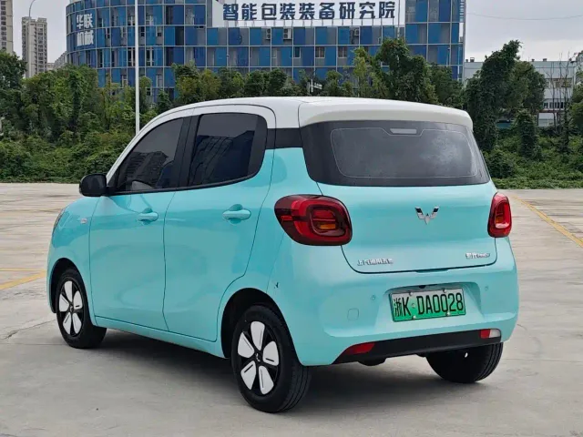 Wuling Hongguang Mini EV — Фото автомобиля 3