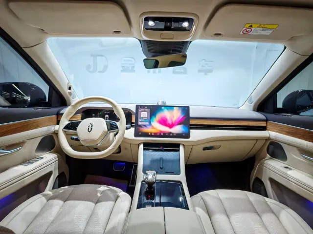 Aito M7 — Фото автомобиля 6