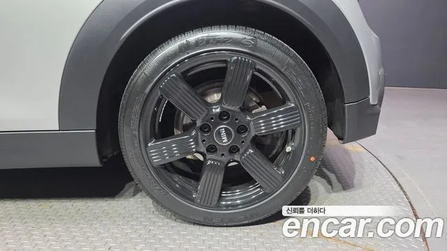 Mini Cooper Convertible — Фото автомобиля 21