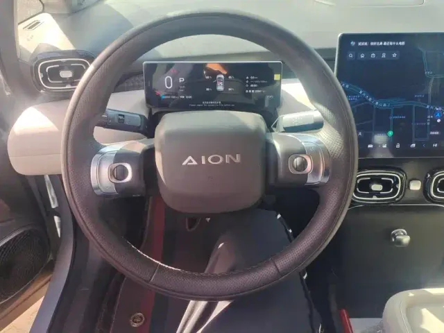GAC Aion UT — Фото автомобиля 15