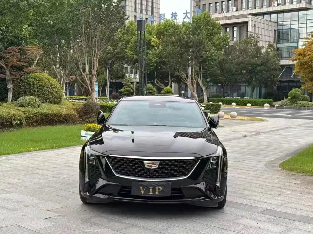 Cadillac CT5 — Фото автомобиля 3