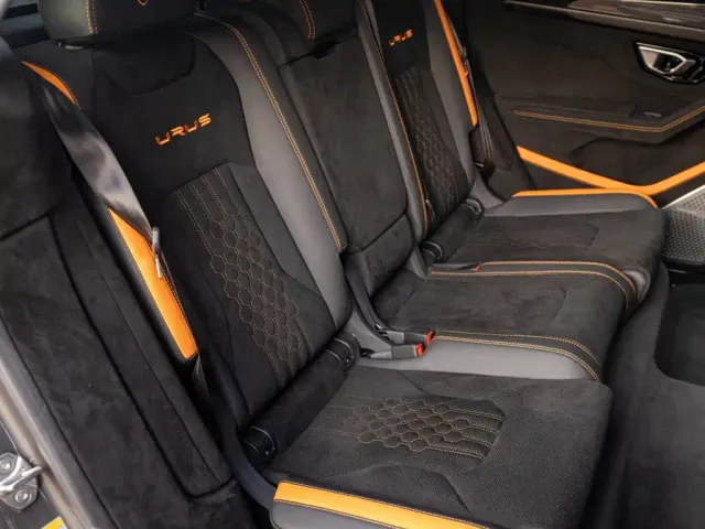Lamborghini Urus — Фото автомобиля 23
