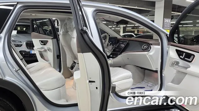 Mercedes-Benz EQE X294 — Фото автомобиля 10