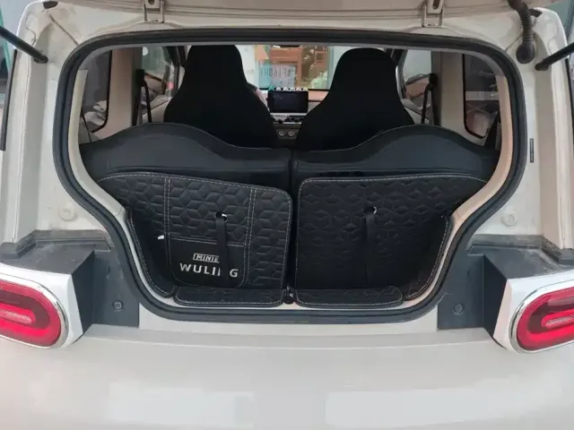 Wuling Hongguang Mini EV — Фото автомобиля 4