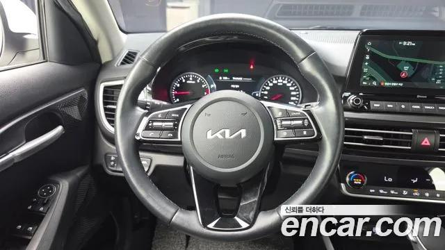 Kia Seltos Seltos Бензин 1.6 турбо 2WD — Фото автомобиля 13