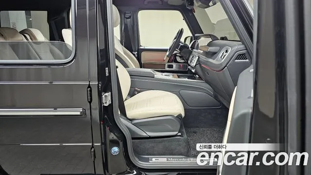 Mercedes-Benz G-Class — Фото автомобиля 26