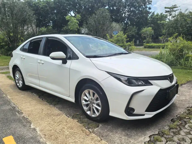 Toyota Corolla — Фото автомобиля 3