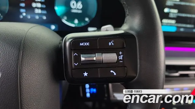 Hyundai Grandeur GN7 — Фото автомобиля 16