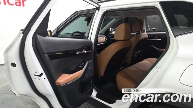 Kia Seltos New — Фото автомобиля 16