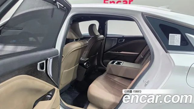 Kia K8 — Фото автомобиля 11