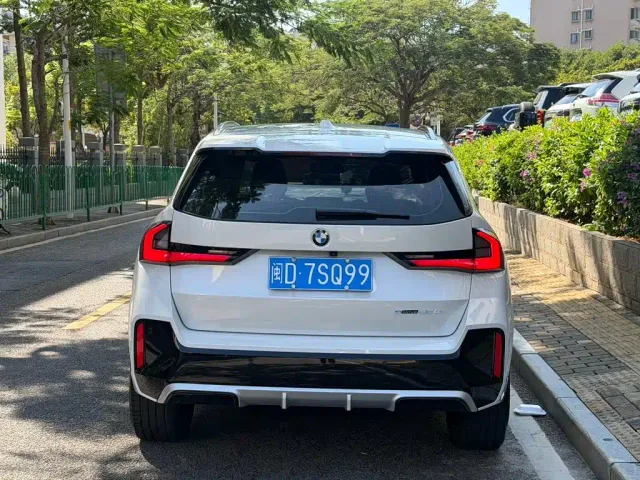 BMW X1 — Фото автомобиля 8
