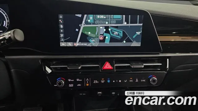 Kia Niro New — Фото автомобиля 18