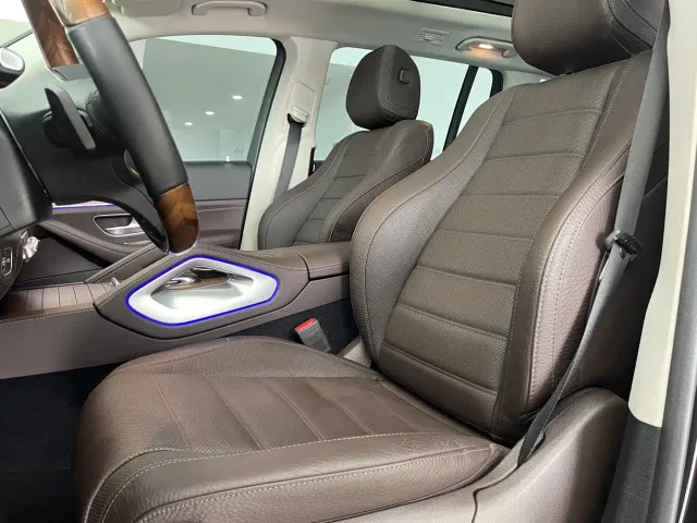 Mercedes-Benz GLS-Class — Фото автомобиля 16
