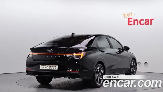 Hyundai AVANTE Avante (CN7) — Фото автомобиля 2