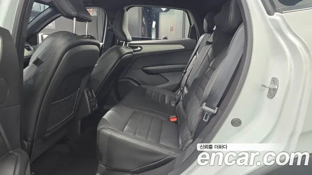 Renault Korea XM3 — Фото автомобиля 10