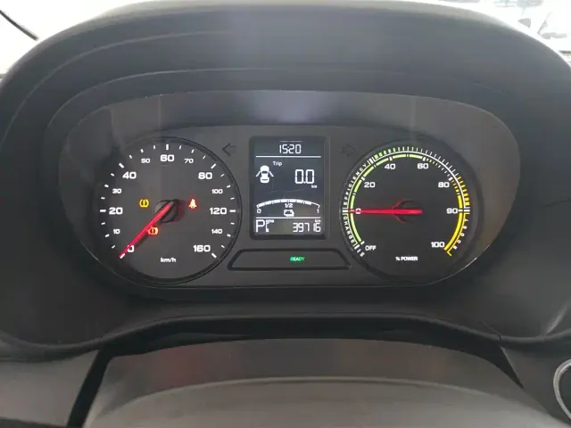 Roewe Clever — Фото автомобиля 11