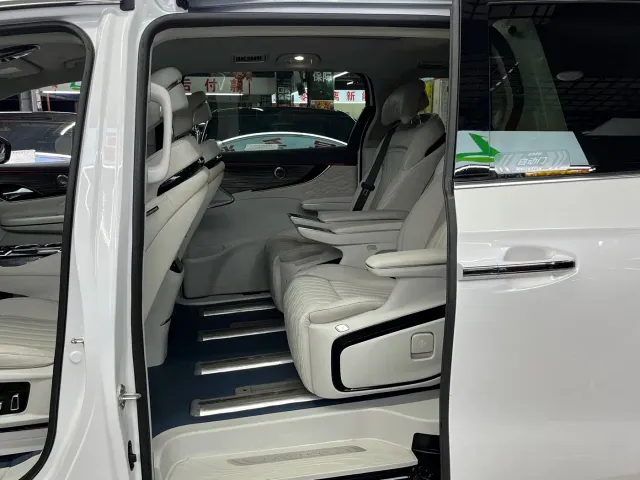 Forthing Xinghai V9 — Фото автомобиля 7