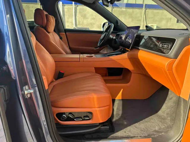 Aito M7 — Фото автомобиля 9