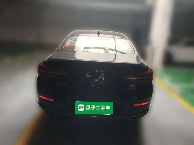 Hongqi H5 — Фото автомобиля 5