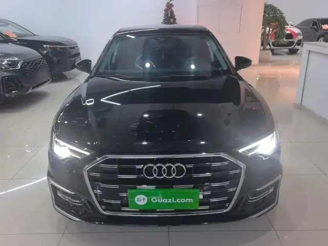 Audi A6L — Фото автомобиля 2
