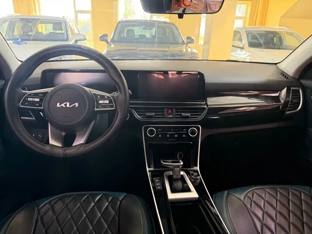 Kia Seltos — Фото автомобиля 11