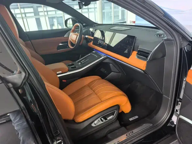 Xpeng G9 — Фото автомобиля 17