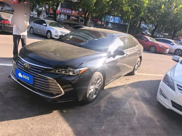 Фотография автомобиля — Toyota Avalon