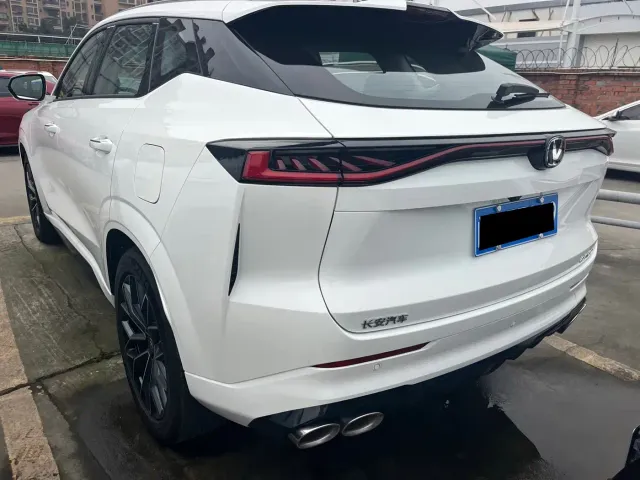 Changan UNI-Z — Фото автомобиля 17