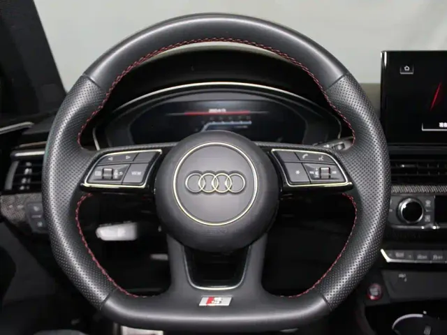 Audi S4 — Фото автомобиля 13