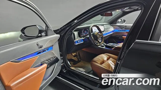 BMW 7 Series G70 — Фото автомобиля 15