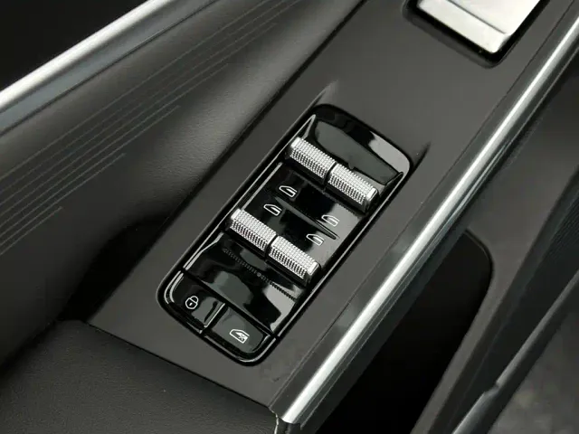 Geely Boyue — Фото автомобиля 12