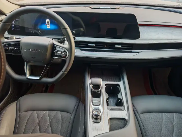 Chery Arrizo 8 — Фото автомобиля 9