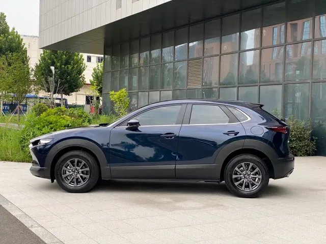 Mazda CX-30 — Фото автомобиля 10